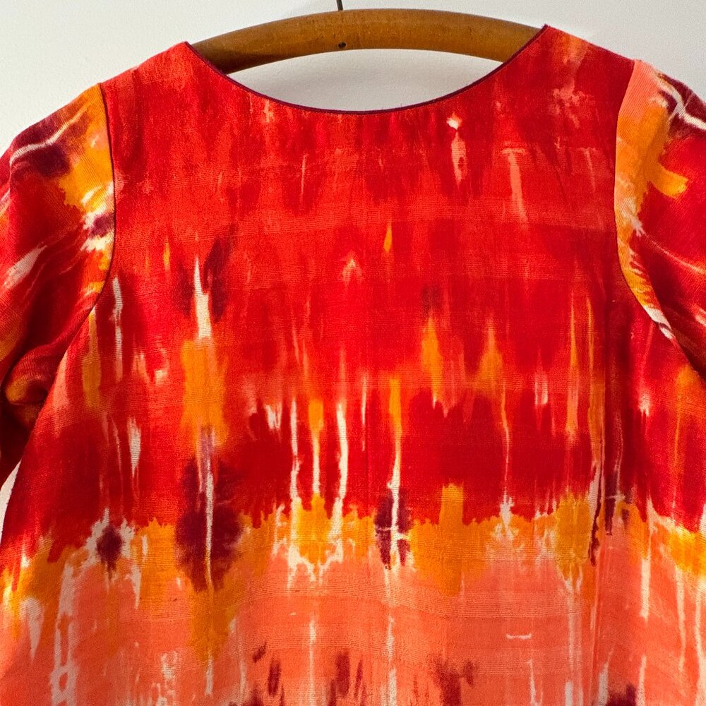 Vintage 60s-70s tie-dye patterned raw silk dress in vivid sunset colors - Picture 5 of 11